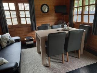 tHoefijzer Luxere Blokhutten 5 pers en Mini Camping - 2