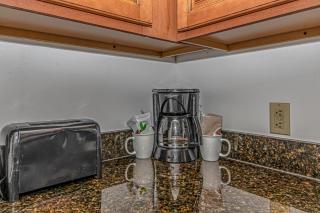 Oceanview 1 Bedroom Suite! Landmark Resort 348! Perfect for 6 guests! - Myrtle Beach - 8
