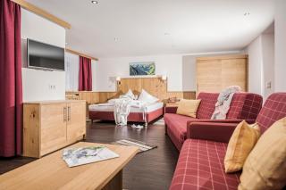 Hotel Kirchlerhof - Tux - 8