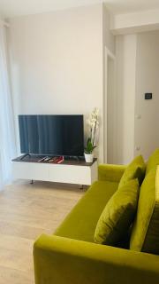 Proper Central Apartment - Tirana - 5