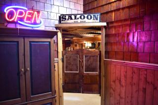 Silver Horseshoe Inn - 7