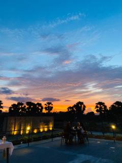 Kambaniru Beach Hotel and Resort - Waingapu - 2