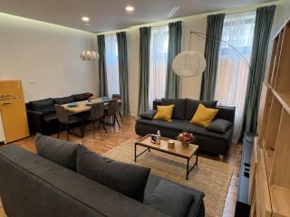 FLEXIHOME sk - Design City - top Location close city centre - big squared - 2