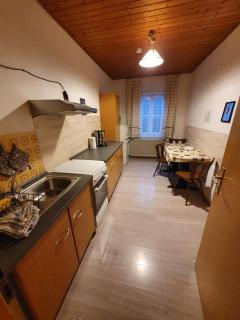 Gästehaus Weißes Lamm - MONTEURZIMMER - Nordhalben - 8