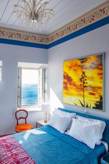 Villa Selena - 1830s Art-House Suites in Vaporia, 50m from Asteria Beach - 2