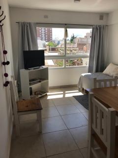 Dto Nuevo Barrio Universitario II , wifi y cochera-Check in express-Pet friendly - Bahía Blanca - 0