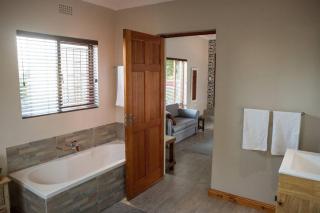 Sol Montis Guest Cottage - 1