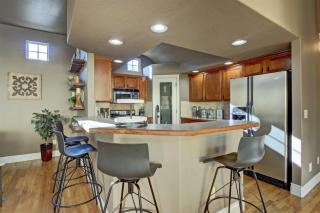 Grandean Way - Eagle - 1