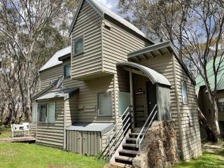 Faithfulls Chalet, alpine-getaways - Dinner Plain - 0