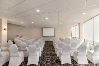 Holiday Inn Philadelphia Arpt-Stadium Area by IHG - Philadelphia - 4