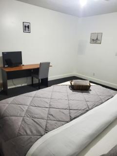 Private Room Near to Downtown Churchill Downs UofL Airport &Kentucky Expo Center - Louisville - 6