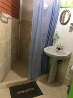 Room in Lodge - Family Cabin With Lake View - Risaralda - 3