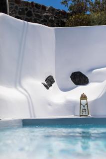 Gemini Cave - Oia - 4