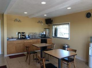 Americas Best Value Inn Schulenburg - Schulenburg - 9