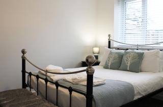 Abingdon - Private Flat with Garden & Parking 02 - Cumnor - 0