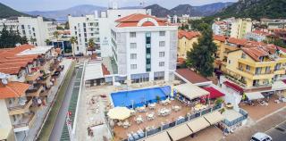 Idas Hotel - 8