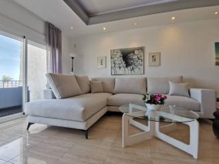 Sea front apartment in Puerto Banús - Marbella - 8