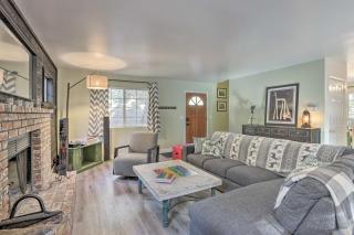 Cozy Cabin about 3 Mi to Lake Arrowhead Village! - 7