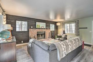 Cozy Cabin about 3 Mi to Lake Arrowhead Village! - 4