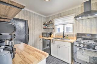 Beautiful Thermopolis Home with Private Yard and Grill - 9