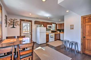 Pet-Friendly Fair Play Getaway with Boat Dock! - 3