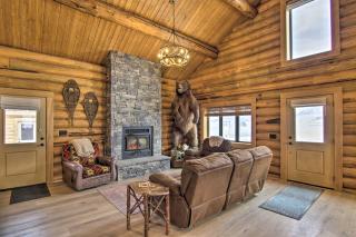 Stunning Mountain Views Livingston Cabin with Deck! - Livingston - 7