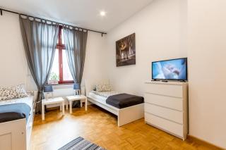 LivingRoom 3 Self Check-in 24h - Kattowitz - 5