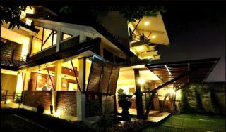 Tetirah Boutique Hotel Salatiga - Port Elgin - 0
