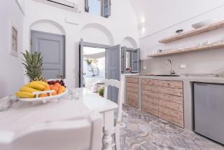 Angels Villa Santorini - 1