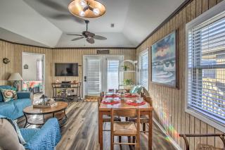 Walk to Beach Dog-Friendly Myrtle Beach Cottage! - Myrtle Beach - 3