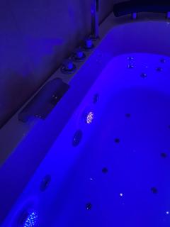 B&B LA REGGIA DI RIHANNA spa - Caserta - 5