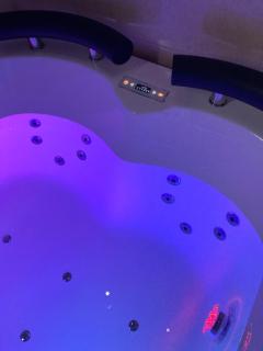 B&B LA REGGIA DI RIHANNA spa - Caserta - 4