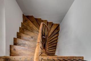 Upstairs Boutique - Bukarest - 3