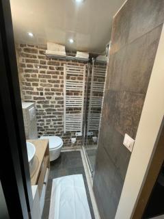 Studio Cinq Diamants, Neuf Tout équipé - 2