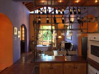 John’s Home on Wine Route - 7