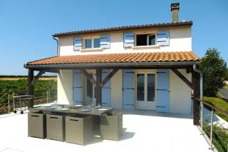 Holiday home, Chenac-St-Seurin-d'Uzet - Chenac Saint Seurin D'uzet - 0