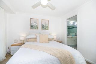 Broadbeach Victoria Square - Gold Coast - 1