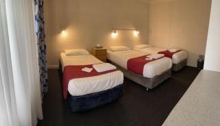 Lake Munmorah Motel - Lake Munmorah - 7