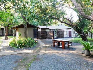Isinkwe Bush Camp - Hluhluwe - 6