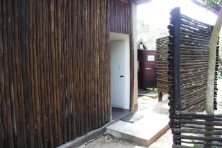 Isinkwe Bush Camp - Hluhluwe - 4