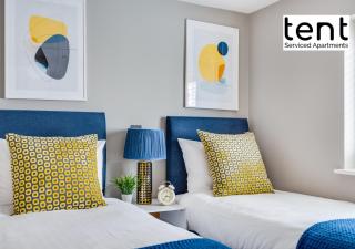 COZY 2 BED Apt, town centre, pkg, perfect for long stays - 9