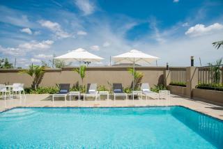 Rosewood by Amaryllis Lilongwe - 7