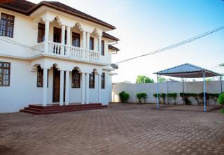 SULKHAN SERVICED APARTMENT - Chukwani - 0