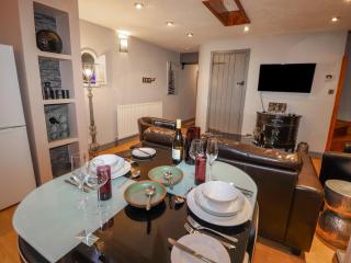 2 The Old Coach House - 3