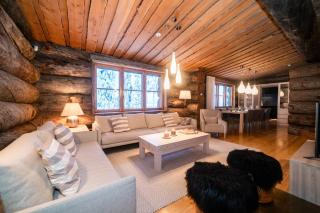 Keloruka 15 luxury lodge, 5 ensuite bedrooms, 250 m2, jacuzzi, 2 x ski pass - 2