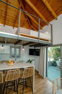 Fragios Beach House - 3