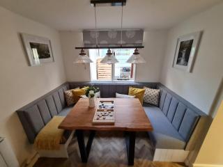 Old Post Office - Hot Tub, Real Fire, Cumbrian Lakes Coastal Cottage - 3