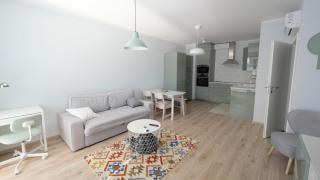 Air-conditioned, 2 room apartment with terrace - Bratislava - 7