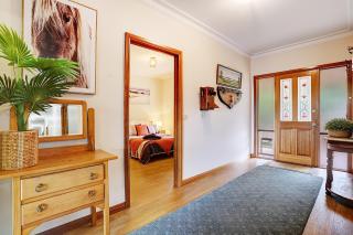 Farm Stay & Iconic Water Views - 32 Zachary Drive - Mallacoota - 2