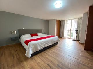 Grupo Kings Suites - Bosques de Duraznos 78 - Città del Messico - 0